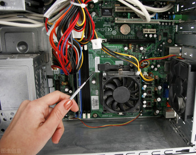 電腦故障怎么排查？掌握這六步簡單排除法，輕松應(yīng)對軟硬件問題